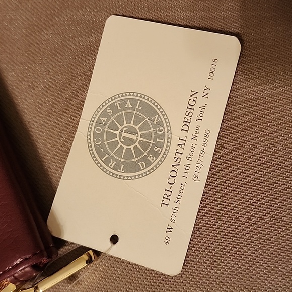 Tri-Coastal Design Cosmetics Bag - Picture 3 of 7